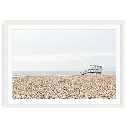 LIFEGUARD TOWER