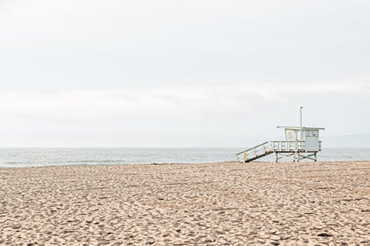 LIFEGUARD TOWER